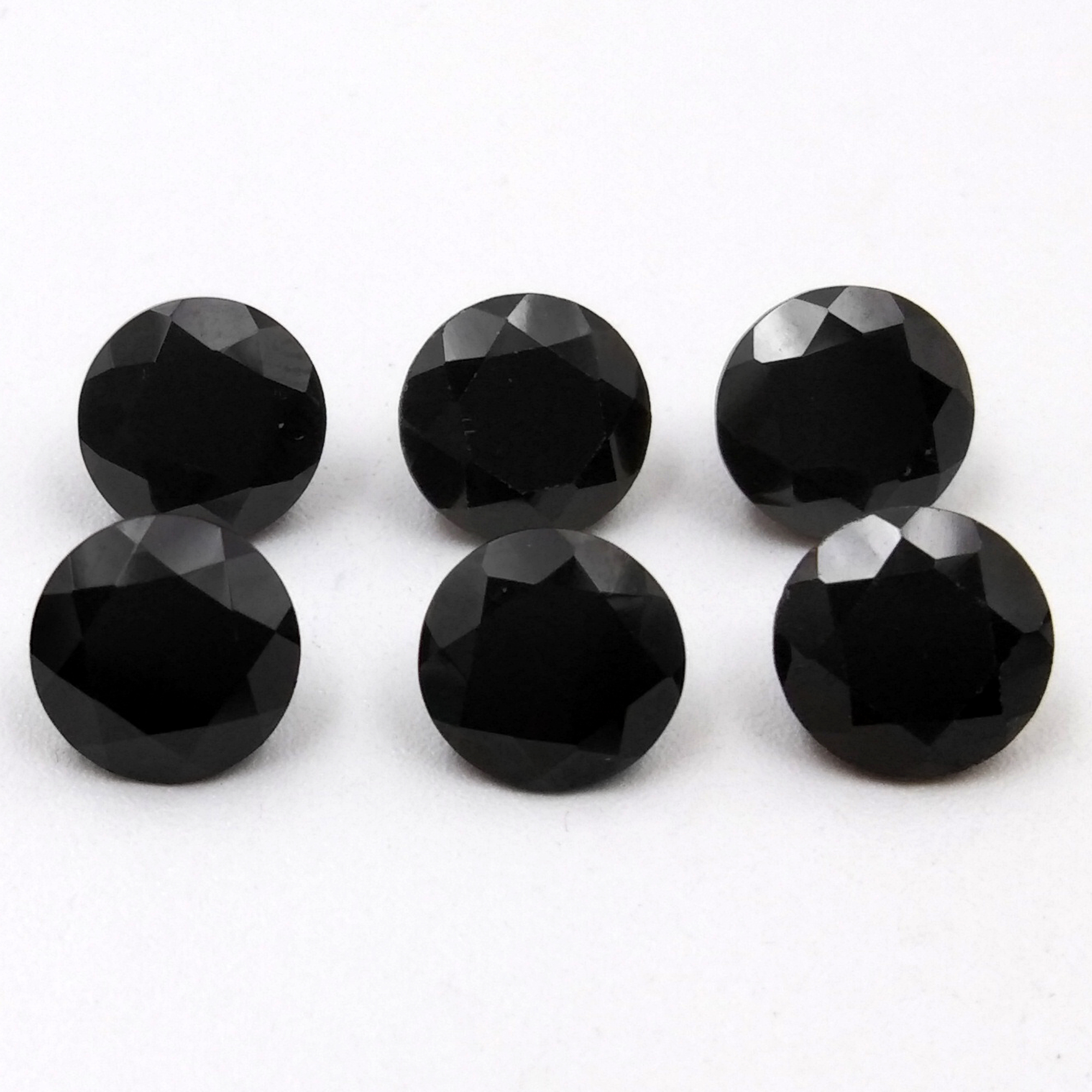 Black Spinel Round cut